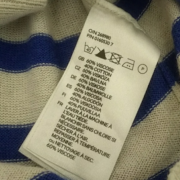 H&M Lightweight Striped Cream and Blue Sweater - Picture 4 of 4